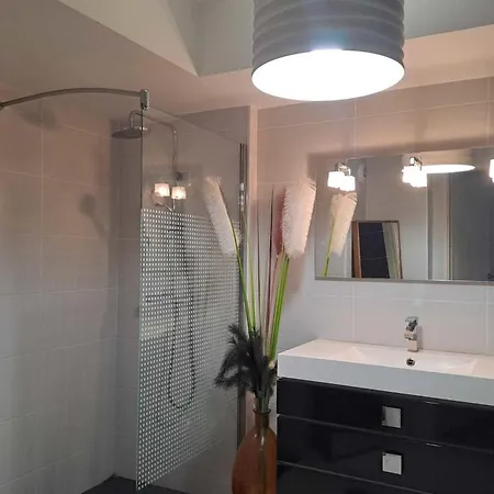 Apartment Beautiful T2 With Pool - Near *