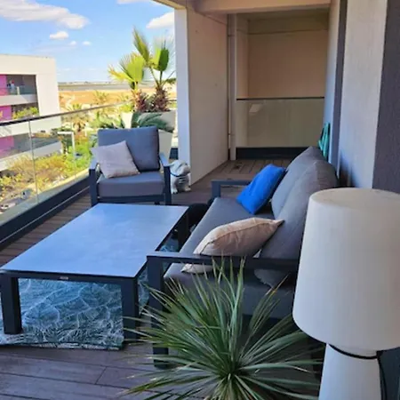 Beautiful T2 With Pool - Near * Palavas-les-Flots