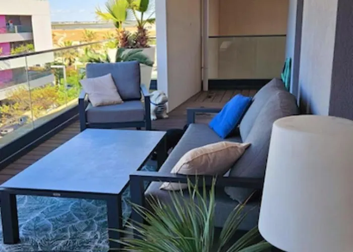 Beautiful T2 With Pool - Near * Palavas-les-Flots